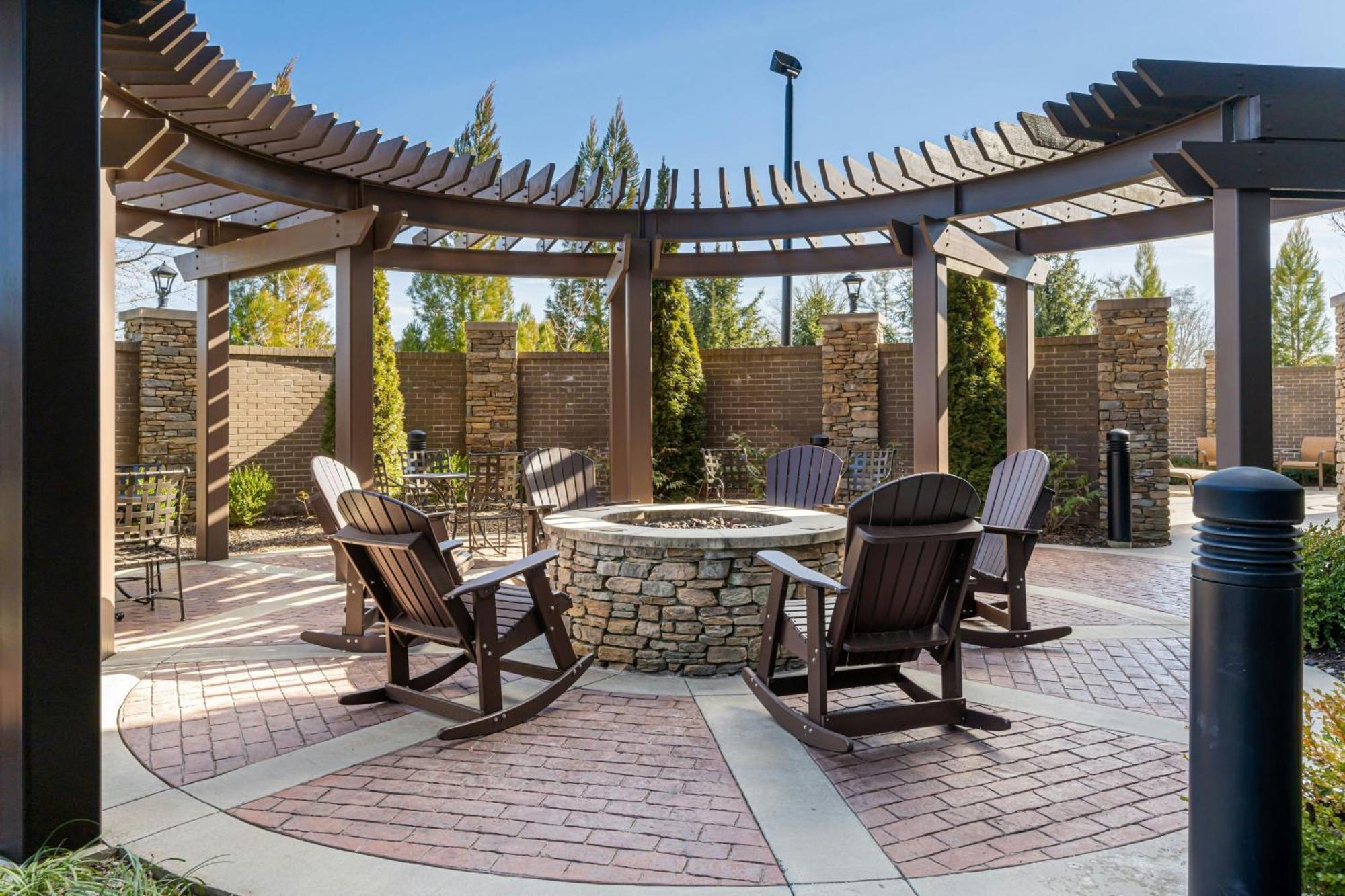 Courtyard By Marriott Asheville Airport Fletcher Exterior foto